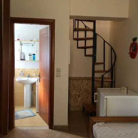 Alexandra's House In Town Apartman Lefkáda
