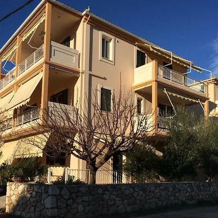 Apartment Alexandra's House In Town Lefkada City